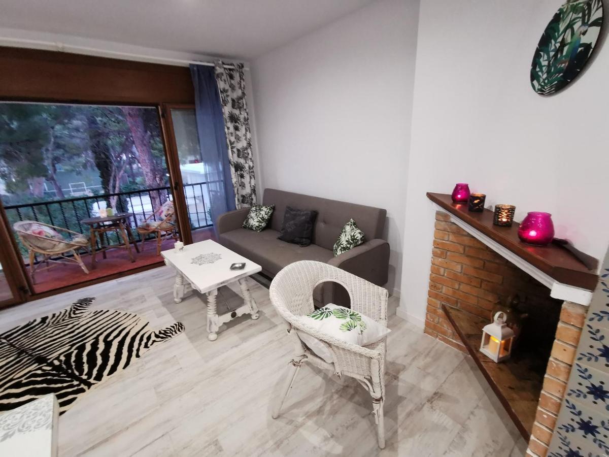 Apartamento Port De Roda De Bara -Roc Sant Gaieta ภายนอก รูปภาพ