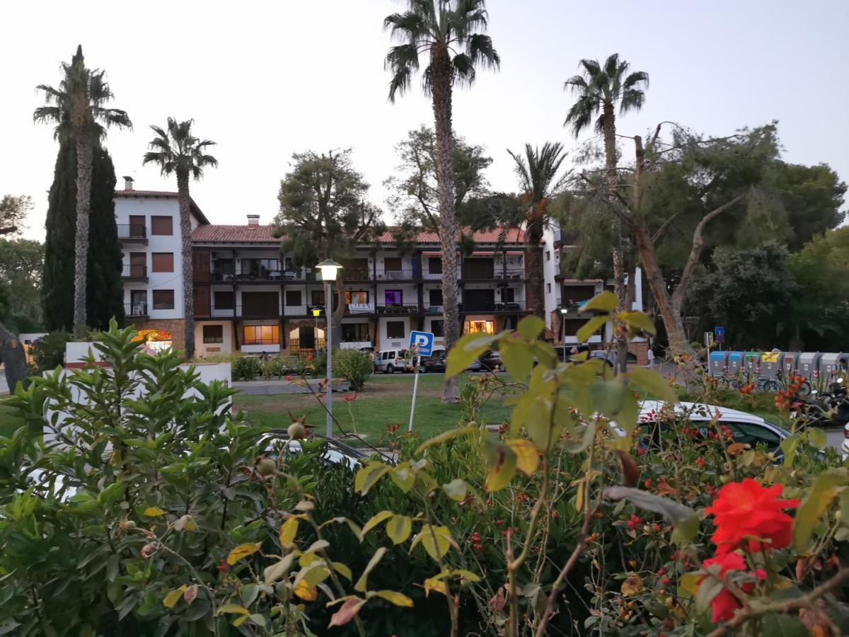 Apartamento Port De Roda De Bara -Roc Sant Gaieta ภายนอก รูปภาพ
