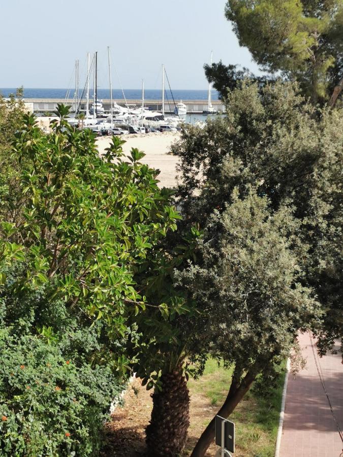 Apartamento Port De Roda De Bara -Roc Sant Gaieta ภายนอก รูปภาพ