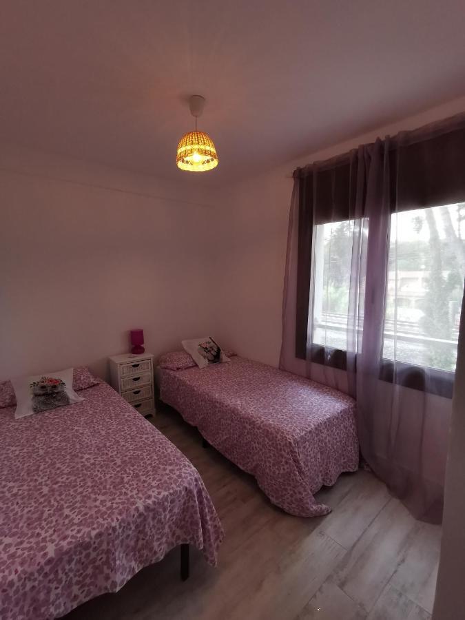 Apartamento Port De Roda De Bara -Roc Sant Gaieta ภายนอก รูปภาพ