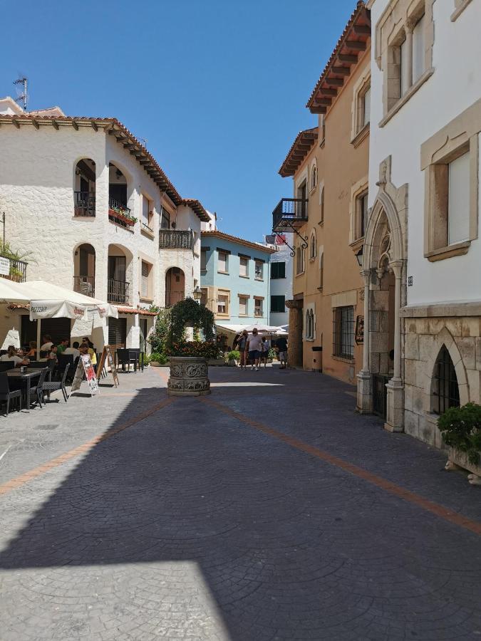 Apartamento Port De Roda De Bara -Roc Sant Gaieta ภายนอก รูปภาพ