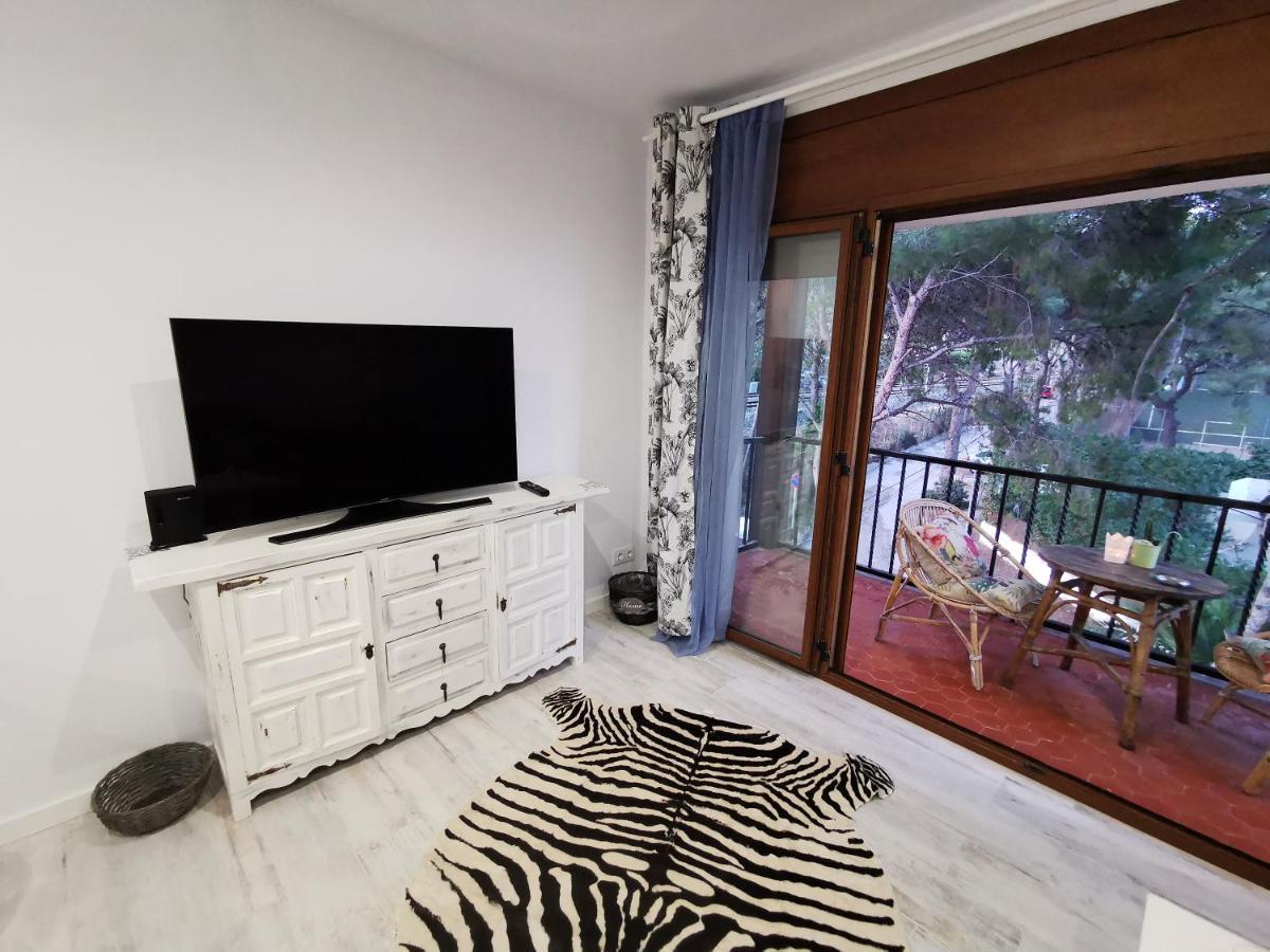 Apartamento Port De Roda De Bara -Roc Sant Gaieta ภายนอก รูปภาพ